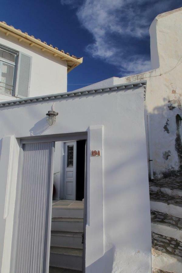 Vila Hydra Optima Exteriér fotografie